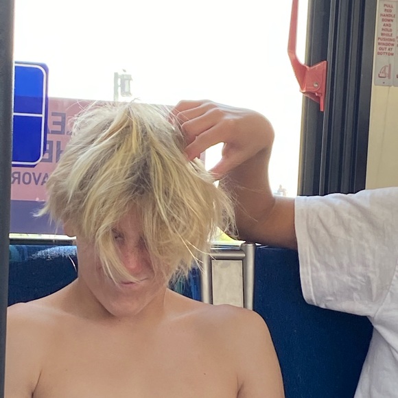 Meet your Posher, Brett - Picture 1 of 1